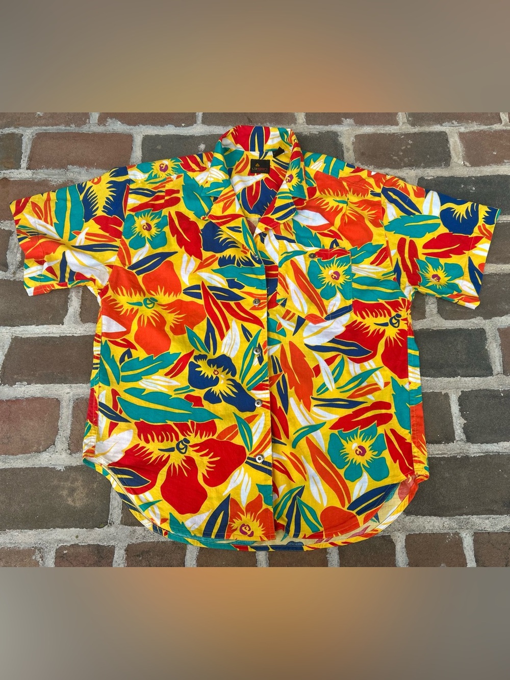 Vintage 90s LizSport Liz Claiborne Yellow Tropical Hawaiian button up shirt M